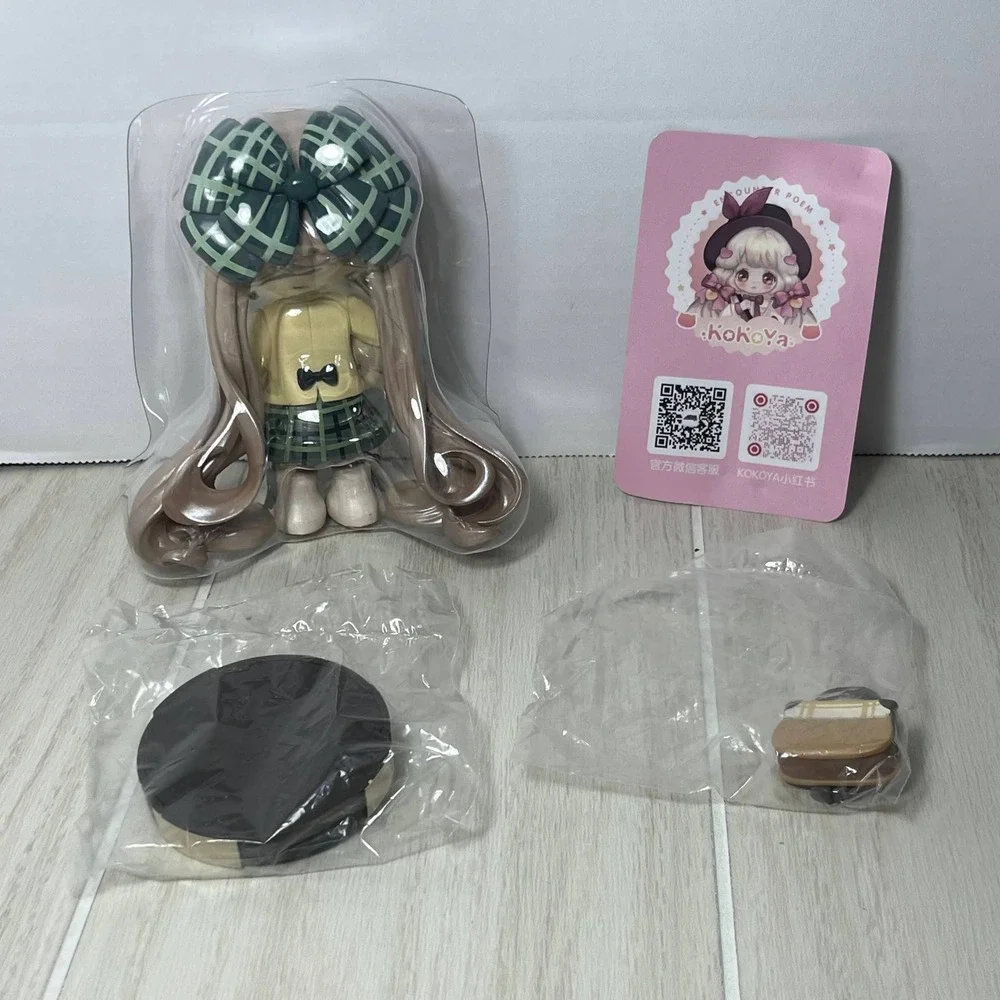 KokoYa Encounter Psalm Poem Series Puss Candy Figure School Uniform Cat Purse